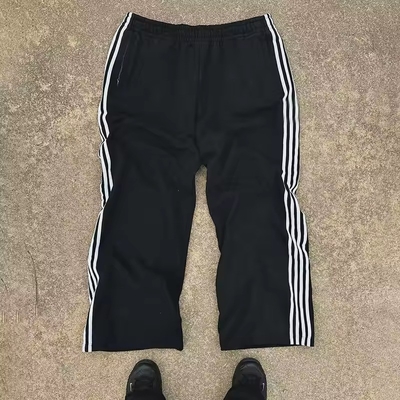 360Gsm 400Gsm Sweatpants français Terry avec des rayures personnalisées et le style Baggy empilé à la flamme