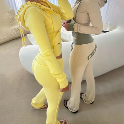 Tissu en coton personnalisé Y2k Flared Tracksuits de jogging Femme coupé Slim Fit mince Sweatsuit en détresse femmes